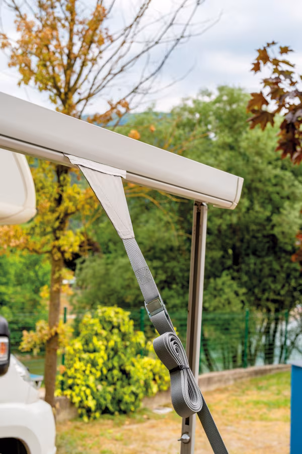Lampa Set di cinghie anti-tormenta per tendalini a cassetta dotati di canalina