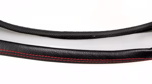 Pilot GT-Sport, coprivolante in Skeentex