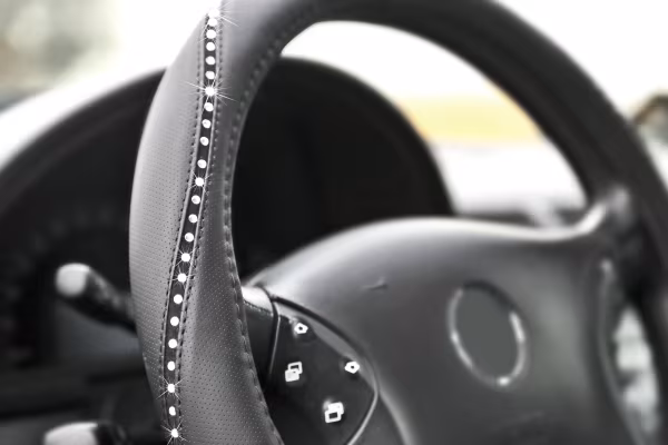 Lampa Merilyn, coprivolante in Skeentex con cristalli