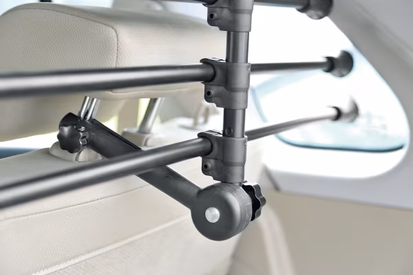 Lampa GRG-9 Compact, griglia divisoria telescopica 4 elementi, applicazione al poggiatesta