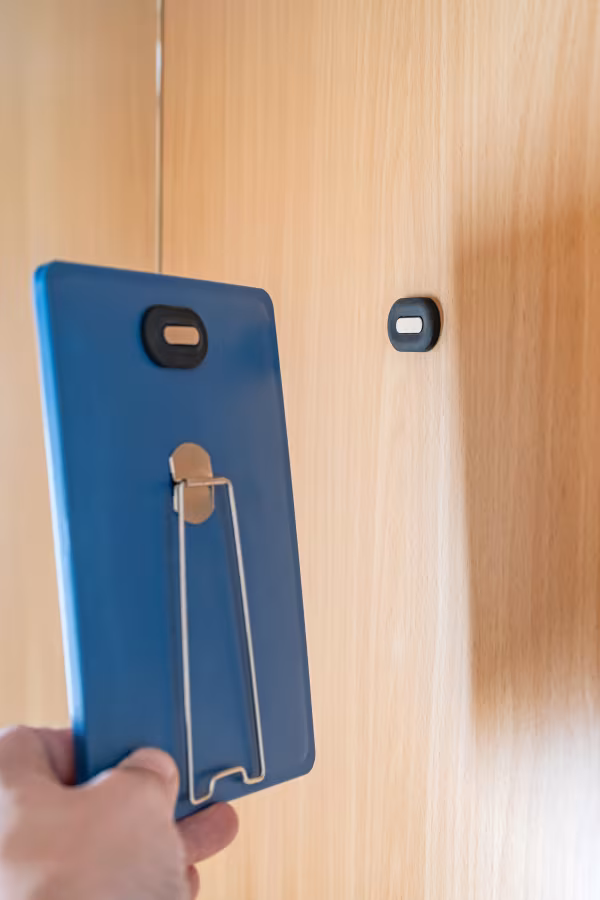 Lampa Kit 2 coppie di supporti magnetici adesivi
