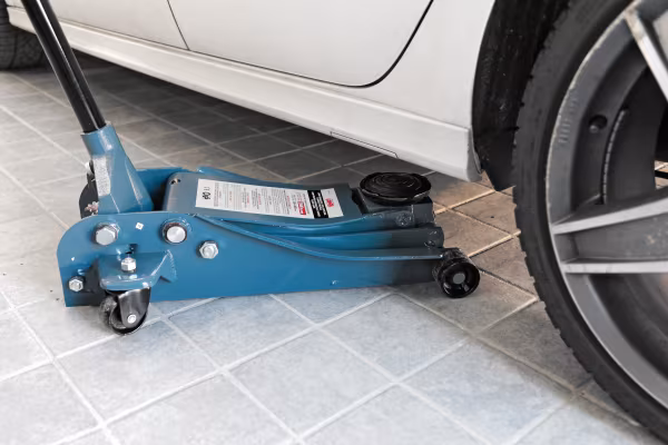 Lampa Cric idraulico a carrello, a basso profilo - 2.500 kg