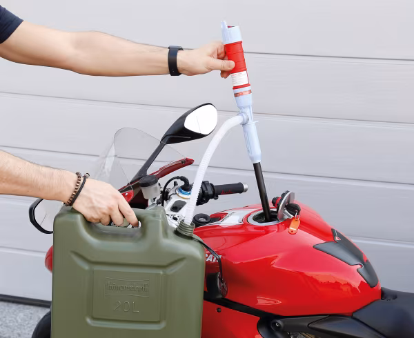 Lampa Pompa a batteria per travaso liquidi - 6 L/min
