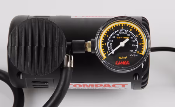 Lampa Compact, compressore 12V con manometro
