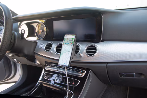 Lampa Magneto Wireless, porta telefono magnetico con carica batteria wireless