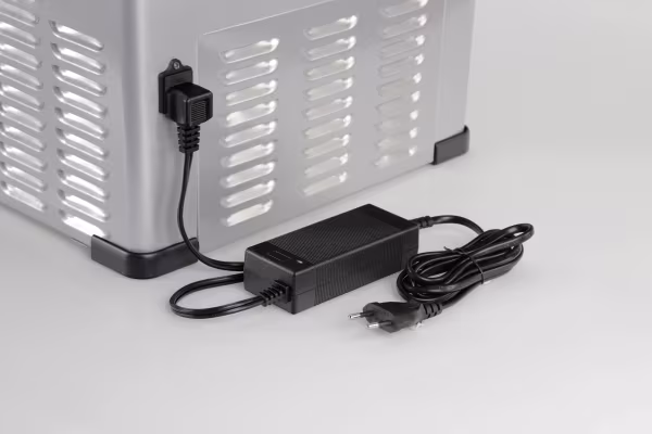 Lampa FC-40, frigorifero/congelatore a compressore, 40 litri, 12/24V + 220V