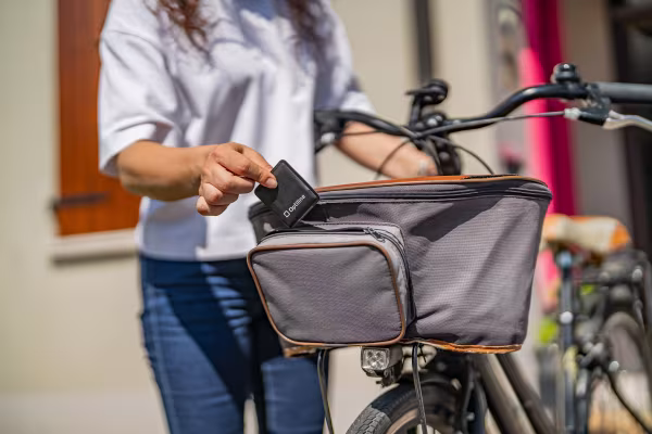 Optiline Opti Tracker Compact, Localizzatore Ultra-Sottile Adesivo