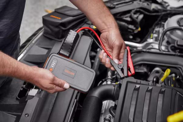 Osram BATTERYstart 200, avviatore di emergenza con funzione power bank