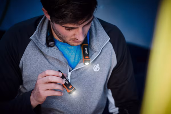 Osram LEDinspect WEARABLE NECKLIGHT, lampada da collo ricaricabile